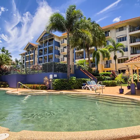 North Cove Waterfront Suites-3